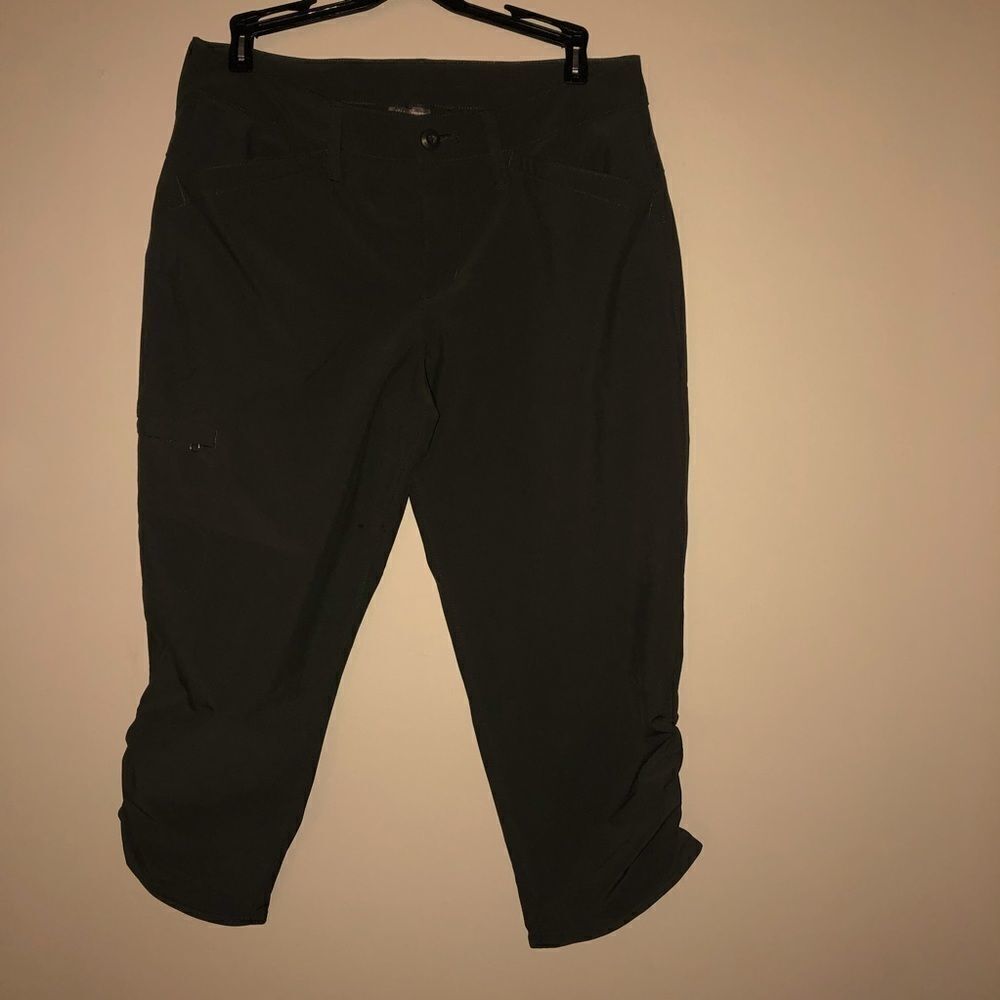 COPY - Eddie Bauer capris